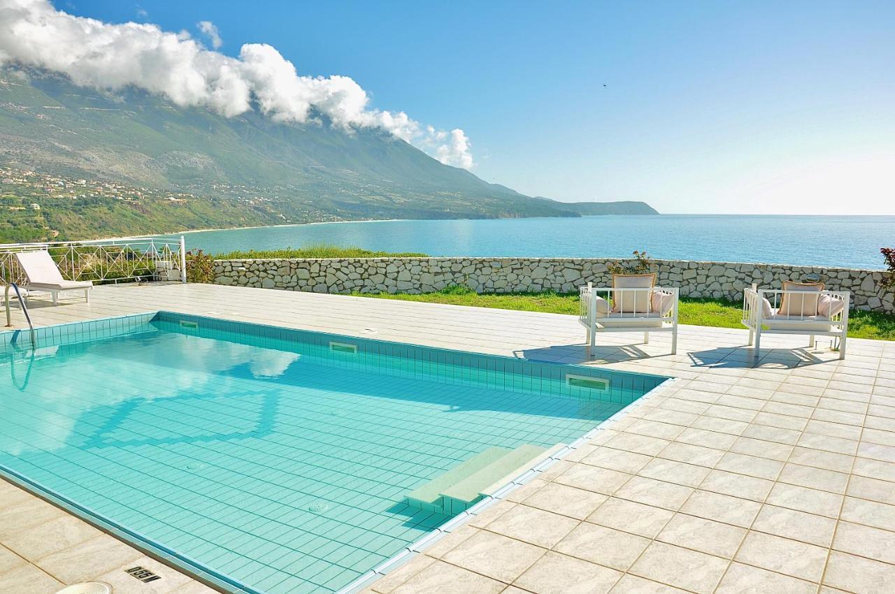 Seafront Villa Kefaloniaprivatevillas 트라페자키 외부 사진
